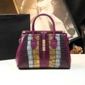 Crocodile Pattern Leather Shoulder Bag