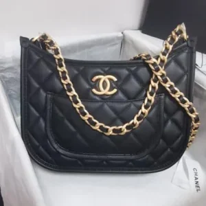 Chanel Coco Hobo Quilted Bag 20cm