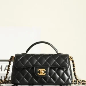 Chanel Coco Flap Handle Bags 22cm