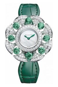 nan Divas' Dream Divissima Emeralds