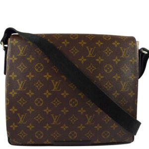 Louis Vuitton Monogram District M40934 Brown
