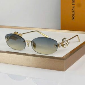 Louis Vuitton Women’s Sunglasses Z3186U