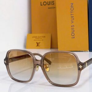 Louis Vuitton Women’s Sunglasses Z3044E