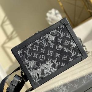 Louis Vuitton Soft Trunk Monogram Other M57283 Size 25x18x10cm1080980