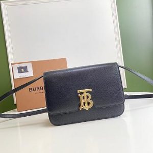 Burberry Small Leather TB Bag In Black Size 21x6x16cm