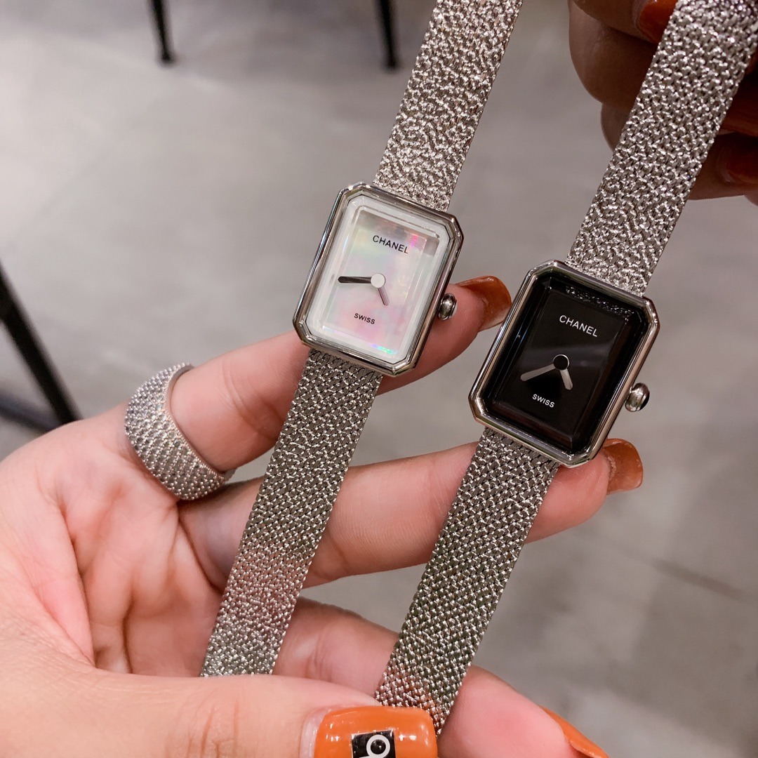 Chanel Boy Friend