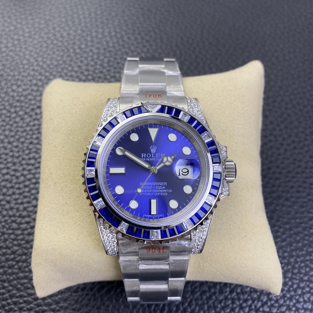 Rolex Submariner Date 116619LB 40MM