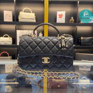 Chanel Small Flap Bag Lambskin Black 20cm