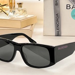 Colestore Balenciaga Black/Purple Rectangular Frame Sunglasses