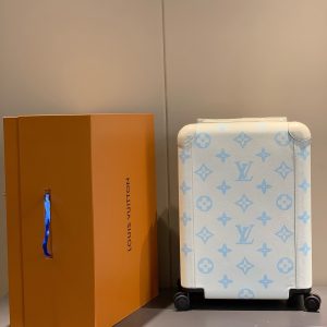 Colestore Louis Vuitton Horizon 55 Suitcase Light Blue Monogram 55x38x21cm