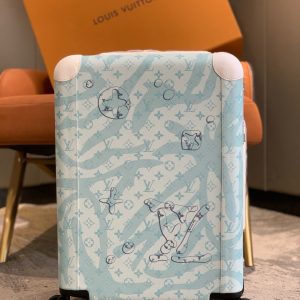 Colestore Louis Vuitton Horizon 55 Suitcase Aquagarden Monogram 38 x 55 x 21 cm