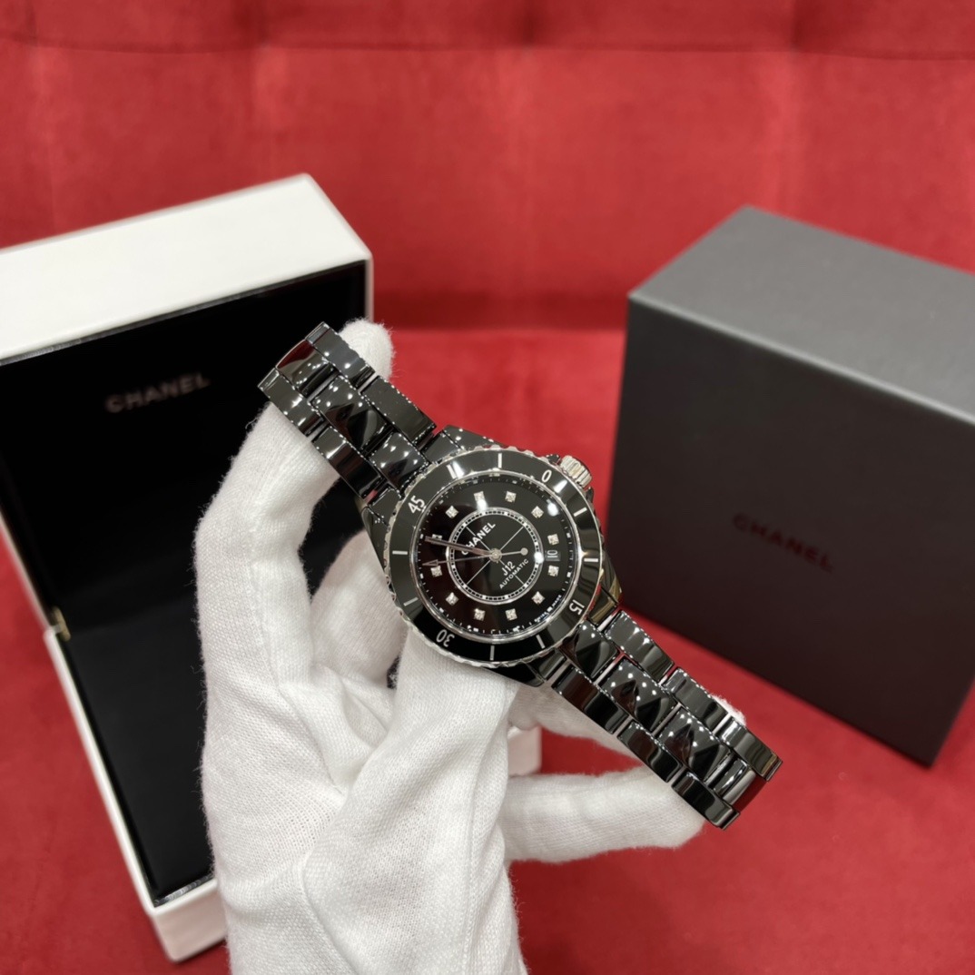 Colestore Chanel J12 watch Calibre 12.1, 38 mm - Black ceramic
