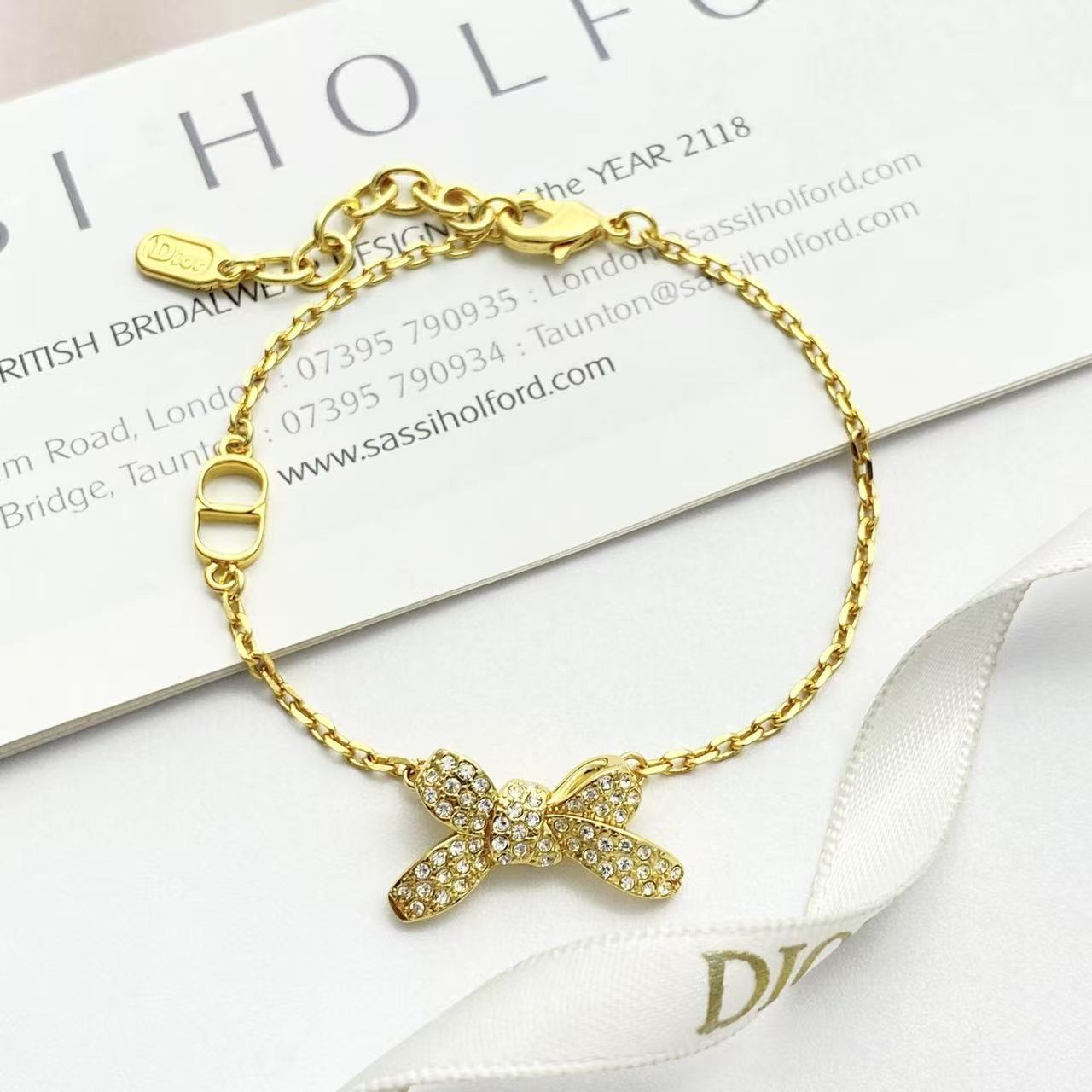Colestore Dior Delicate Bow Bracelet Gold-Finish Metal and Crystals