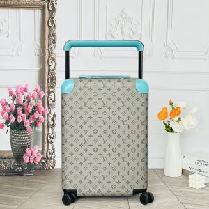 Colestore Louis Vuitton Horizon 55 Suitcase Monogram Tiffany 38 x 55 x 21 cm