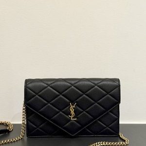 Colestore YSL Saint Laurent PARIS chain wallet in GRAIN DE POUDRE leather in BLACK 20x13x5cm