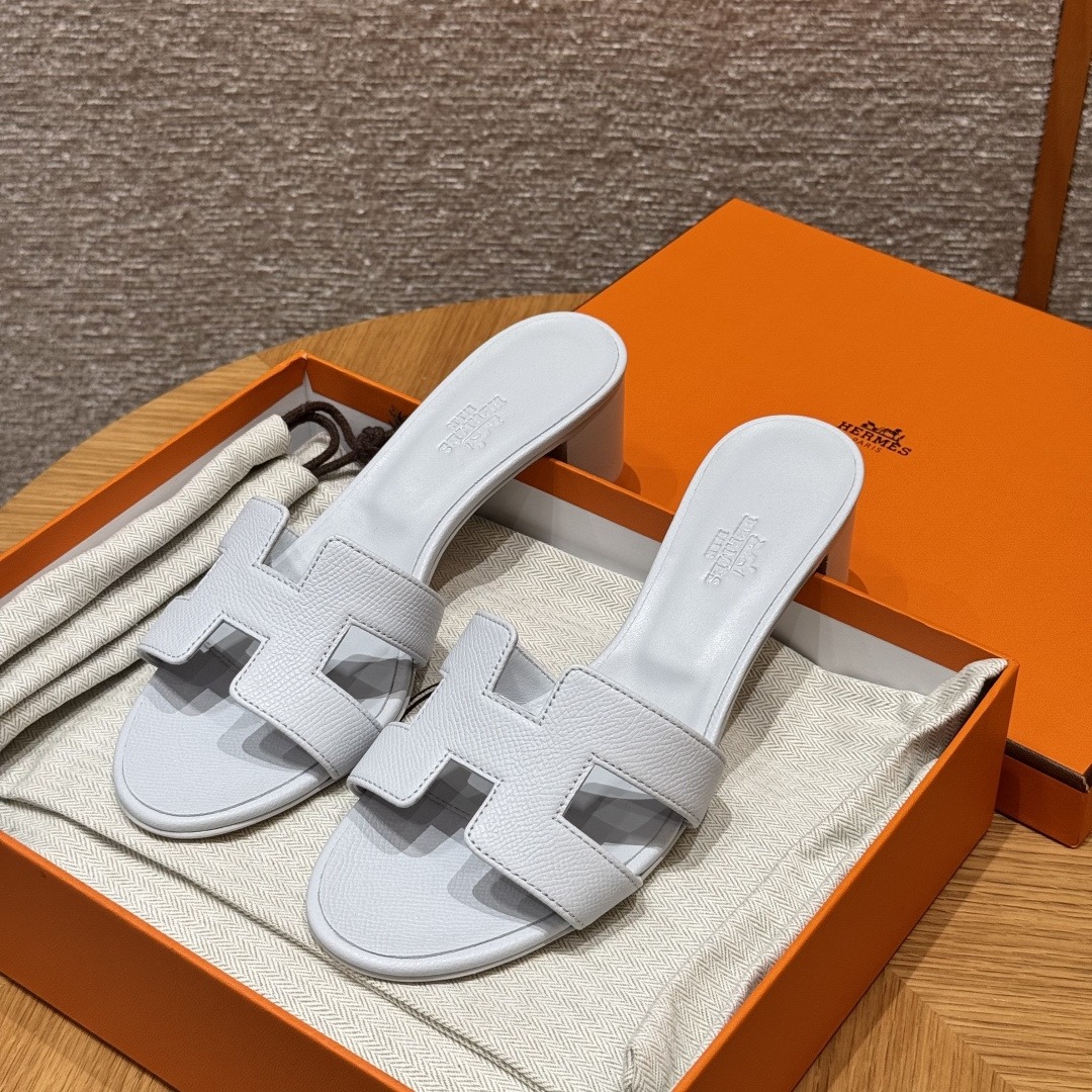 Colestore Hermes Oasis sandal Blue Chacier