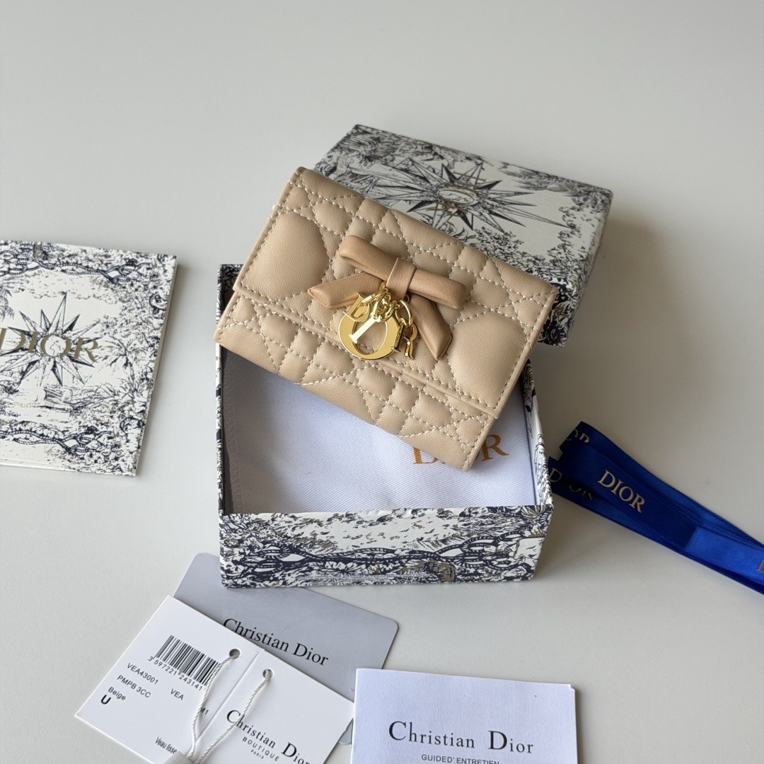 Colestore Dior Lady Dior Glycine Wallet Two-Tone Trench and Biscuit Cannage Lambskin 11×7.5×3cm