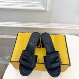 Fendi Baguette Leather Sandals 5.5cm
