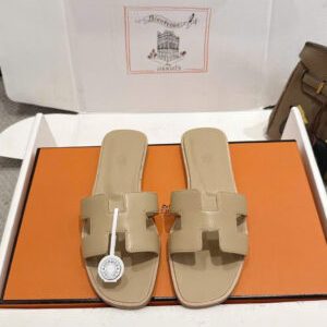 Hermès Oran Sandals