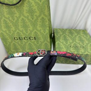 Gucci Reversible GG Marmont thin belt Black leather silver-toned hardware 2.0cm