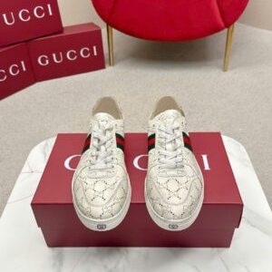 Gucci Unisex Stretch GG Canvas Low-Top Sneakers