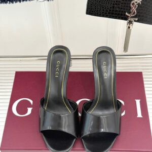 Gucci Women’s Castello Slides with Bamboo Motif 7.5cm