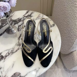 Chanel Cap-Toe Slingback Pumps 7.5cm