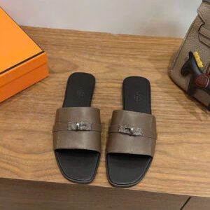 Hermès Giulia Sandals Women’s