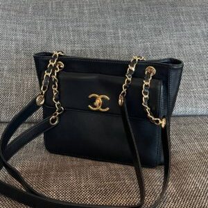 Chanel vintage Pocket Tote Bag 26cm