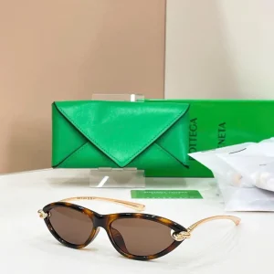 Bottega Veneta Women's Sunglasses BV1390S